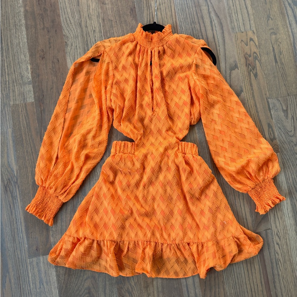 Cristina Sabatini | Orange Pattern Dress Open Back with Buttons